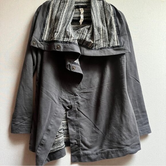Lululemon Athletica Savanna Wrap cowl neck jacket Sz 4 - Picture 4 of 12